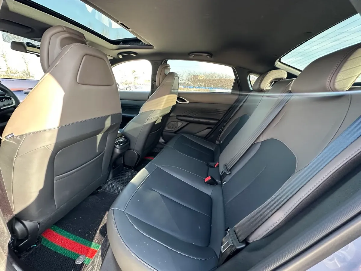 2026 ChangAn Eado 1.5T 192HP L4 7DCT,autocango,china used car exporter,china ev exporter,chinese used car exporter,chinese used ev exporter