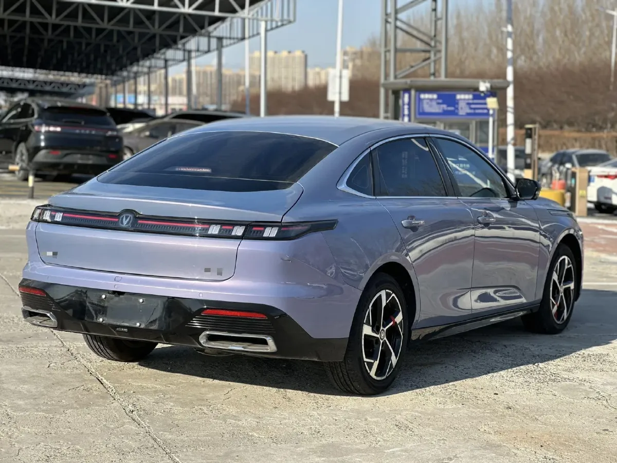 2026 ChangAn Eado 1.5T 192HP L4 7DCT,autocango,china used car exporter,china ev exporter,chinese used car exporter,chinese used ev exporter