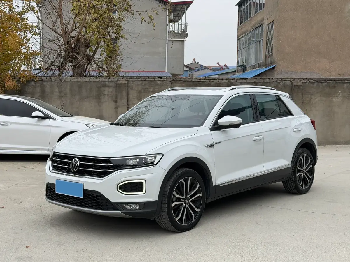 2021 Volkswagen T-Roc 1.4T 150HP L4 7DCT