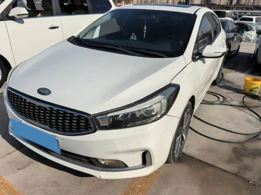 2017 KIA K3 view 1
