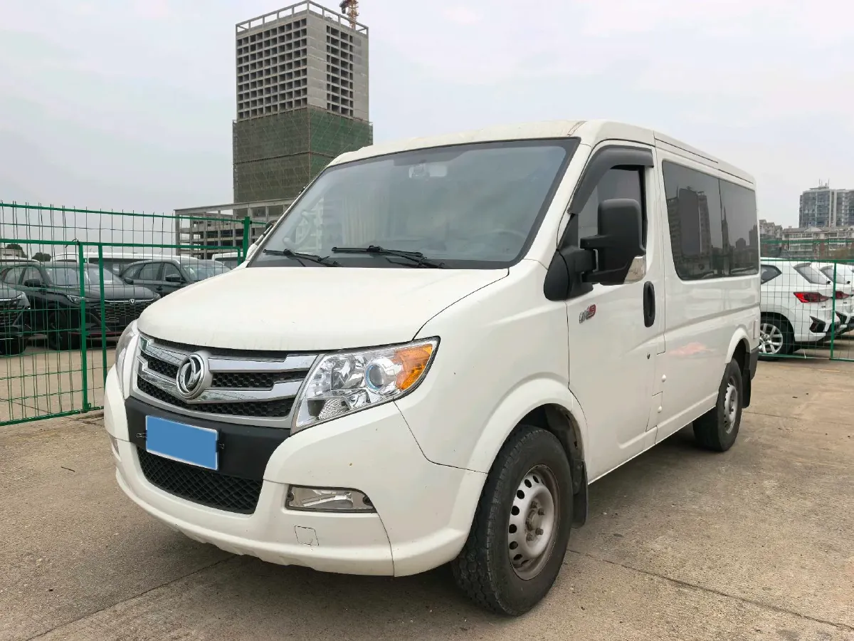 2021 DongFeng DFAC YuFeng 2.4T 140HP L4 6MT,autocango,china used car exporter,china ev exporter,chinese used car exporter,chinese used ev exporter