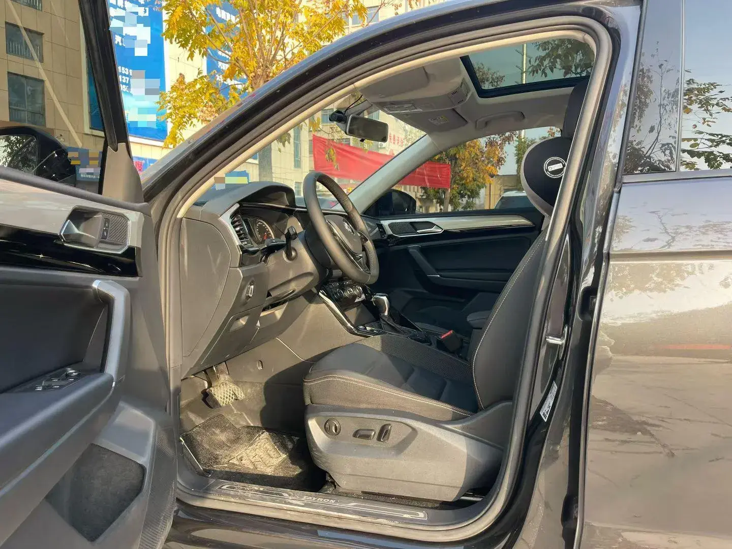 2019 JEEP CHEROKEE thumbnail 4