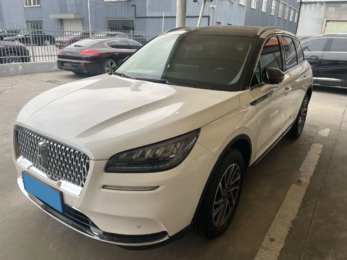 2022 Lincoln Corsair 2.0T 245HP L4 8AT