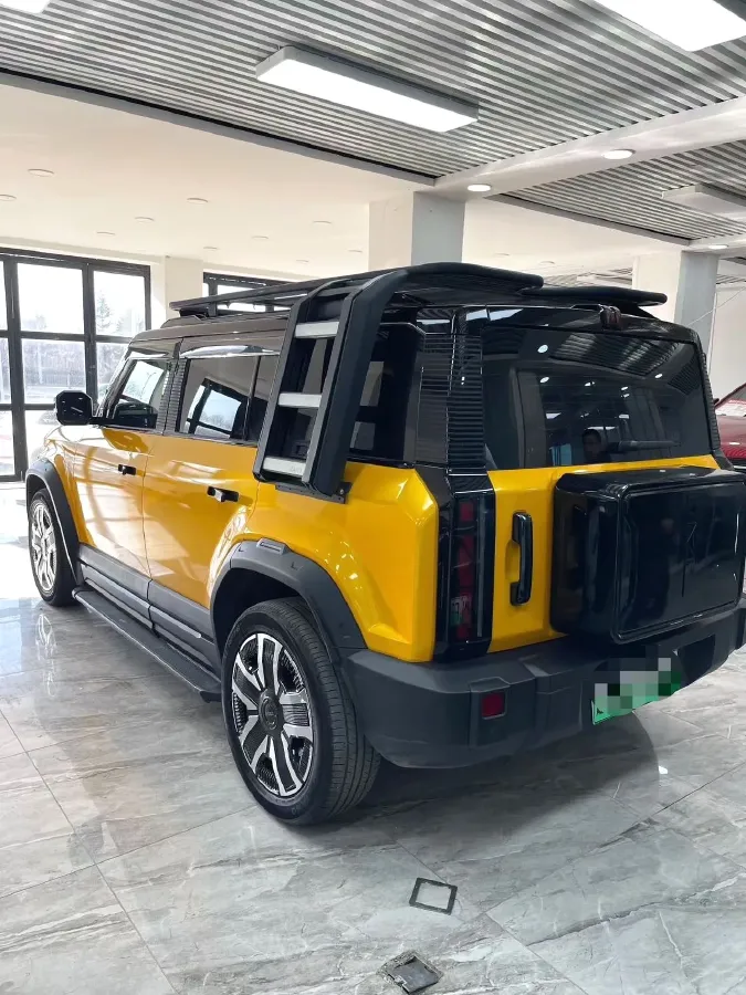 2015 Chery Arrizo 3 1.5L 109HP L4 5MT,autocango,china used car exporter,china ev exporter,chinese used car exporter,chinese used ev exporter