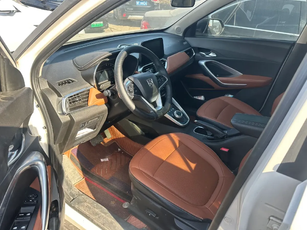 2018 KaiYi E3 1.6L 110HP L4 5MT,autocango,china used car exporter,china ev exporter,chinese used car exporter,chinese used ev exporter