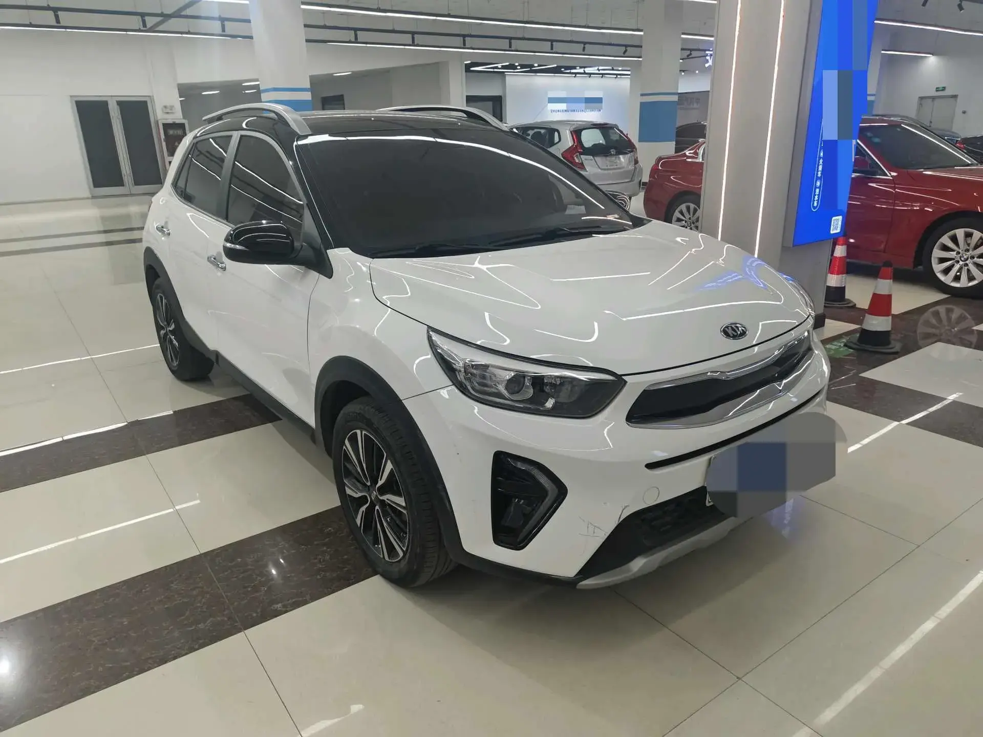 2019 KIA KX1 thumbnail 3