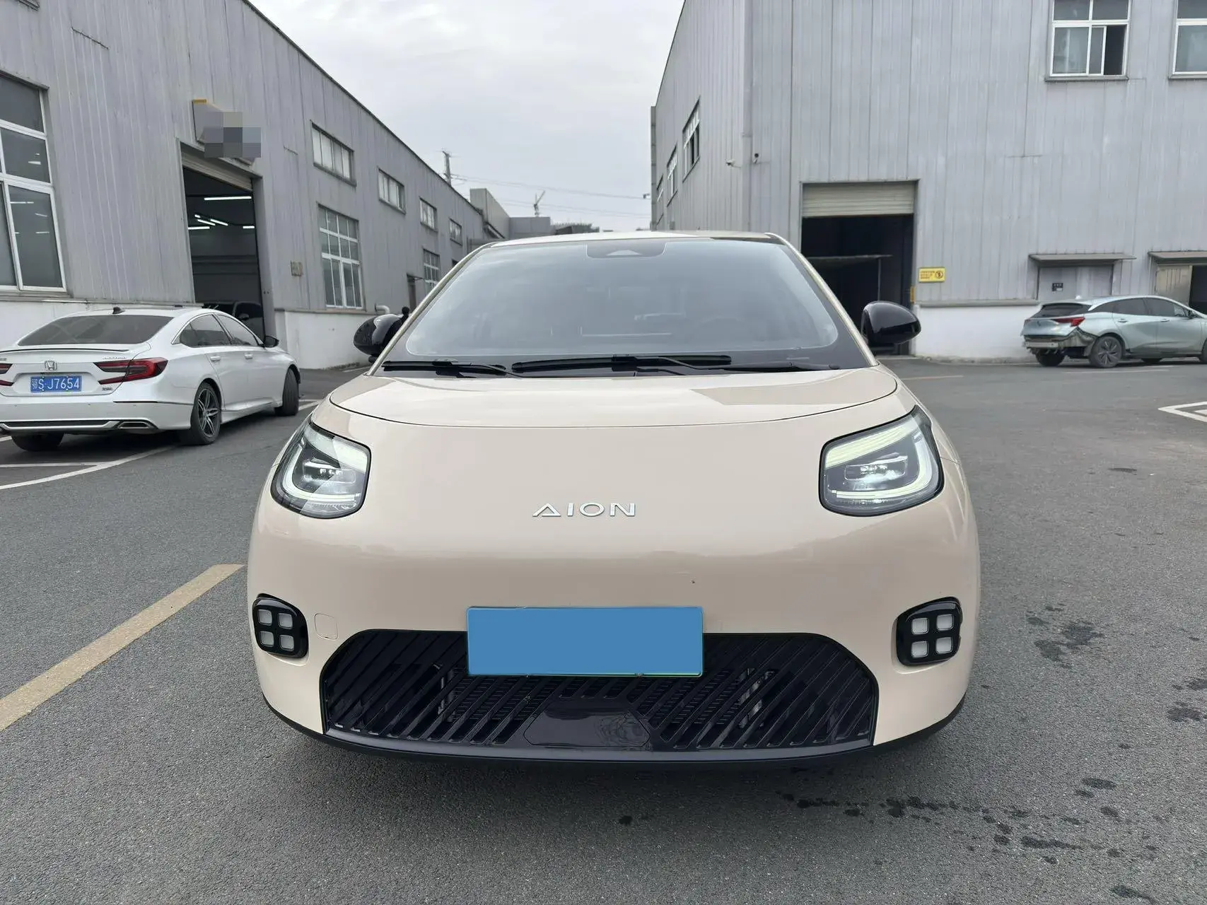 2025 AION AION thumbnail 2