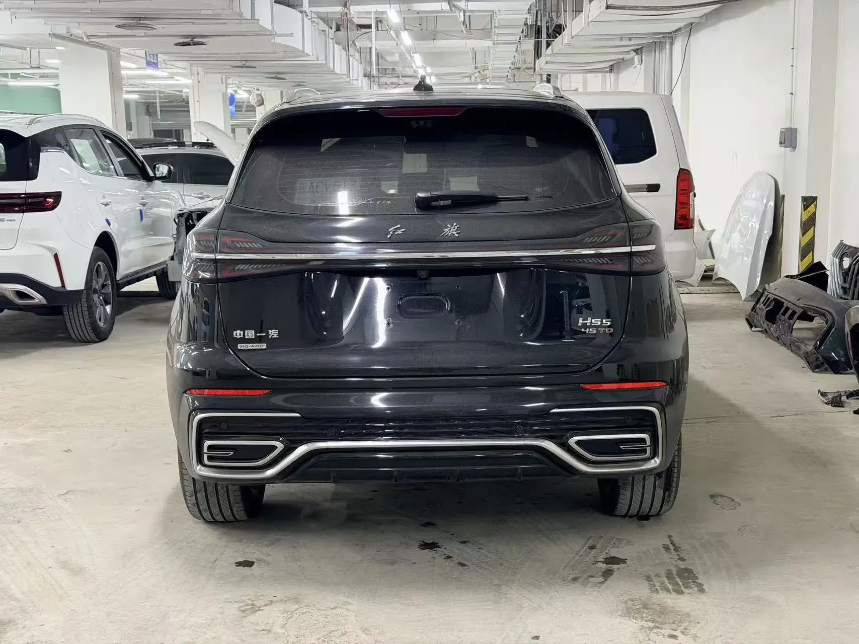 2023 HONGQI HS5 thumbnail 4