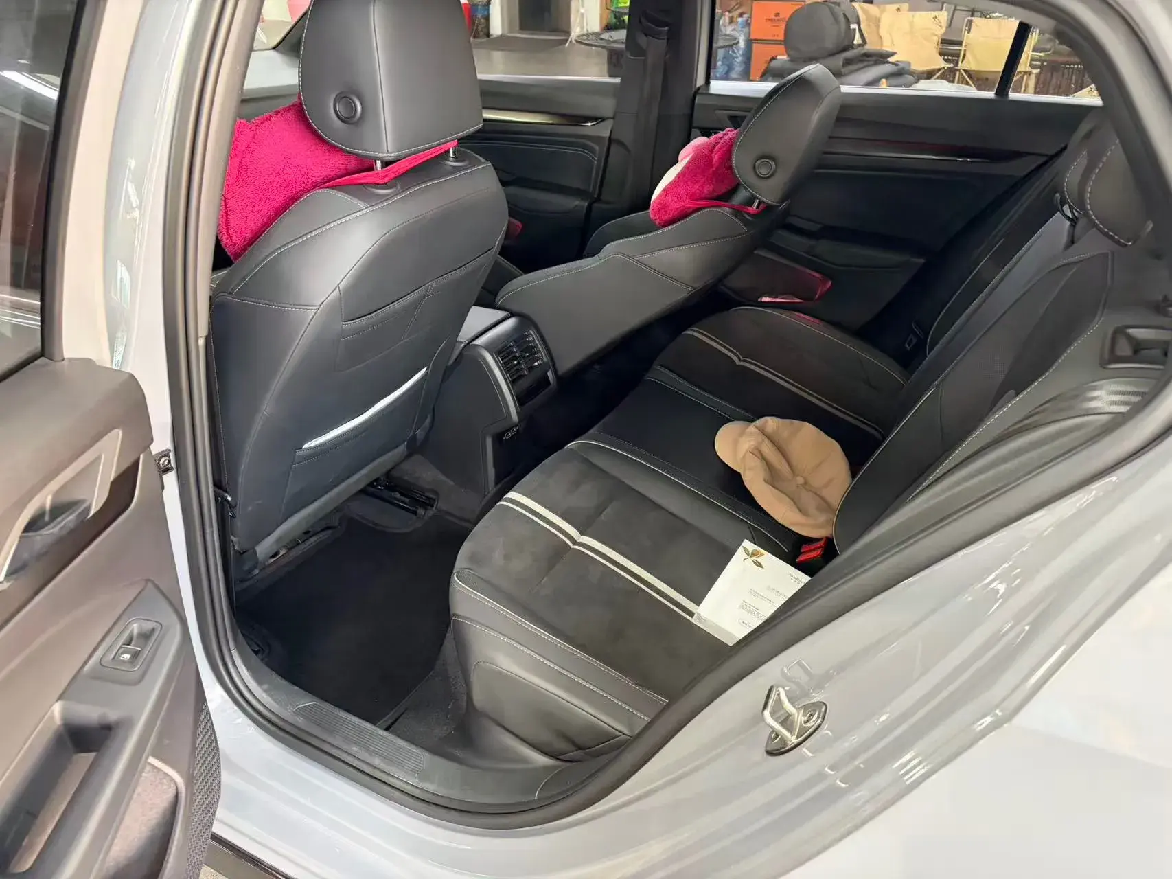 2021 VOLKSWAGEN GOLF thumbnail 4