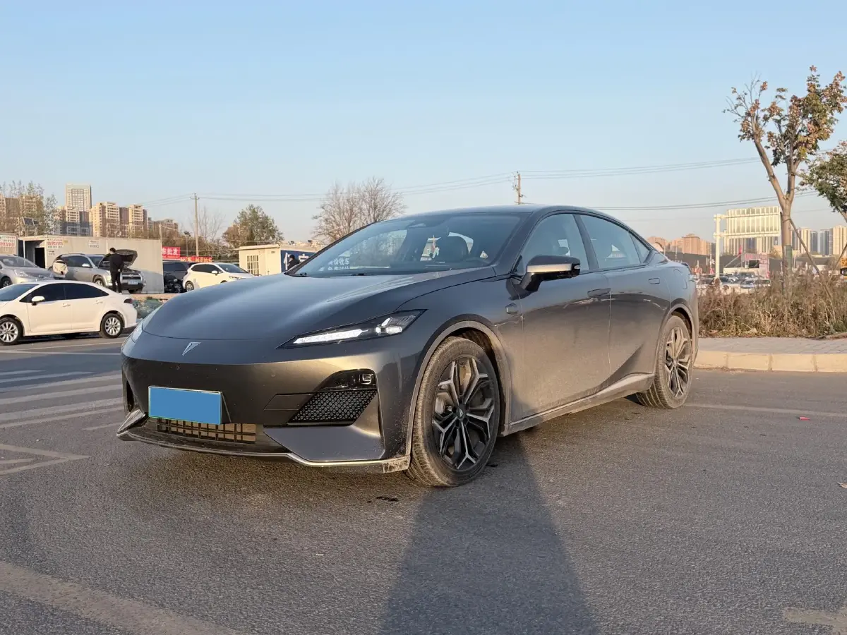 2023 Deepal SL03 1.5L 95HP L4 REEV 28.39KWH