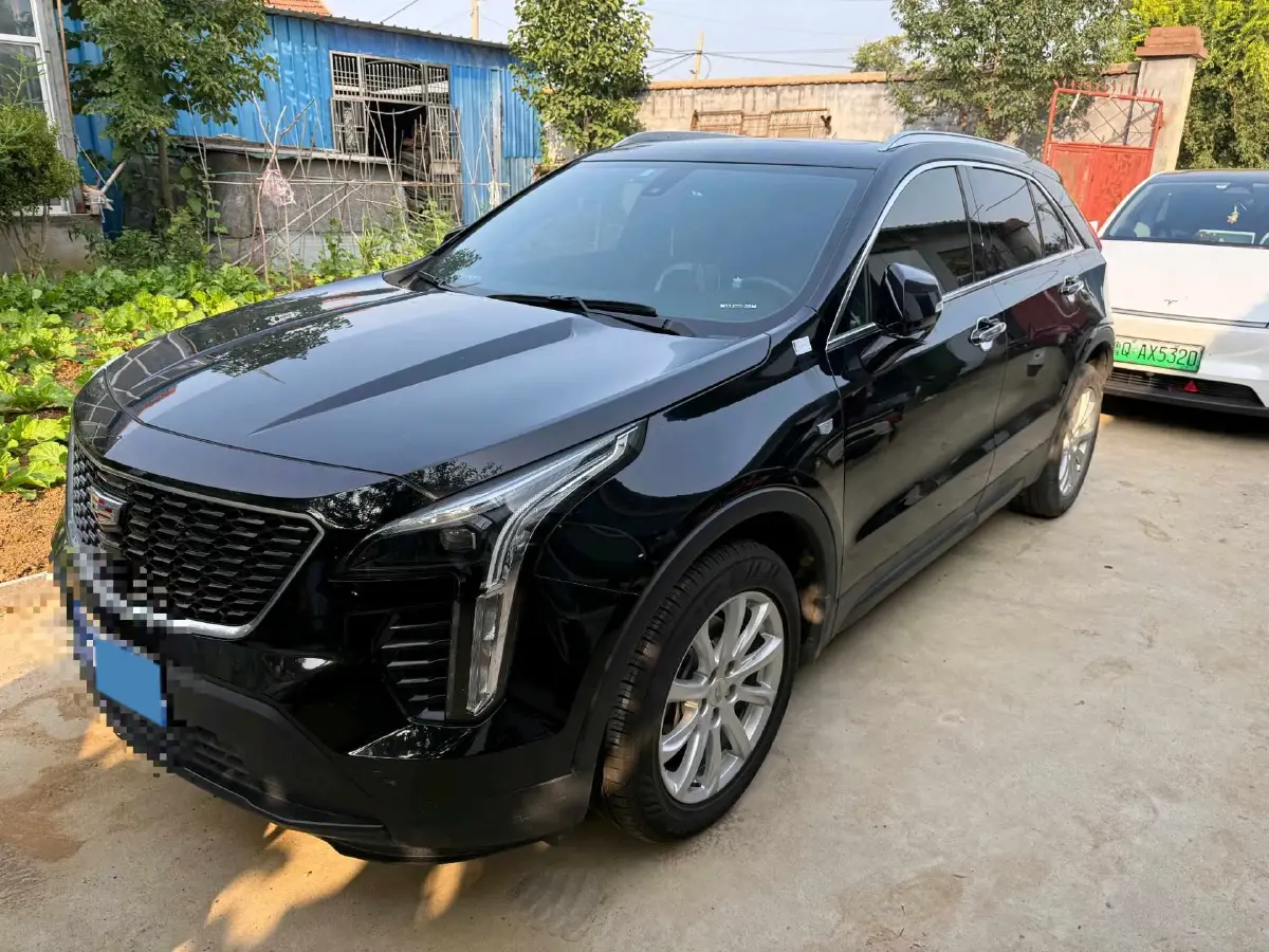2020 Cadillac XT4 2.0T 237HP L4 9AT
