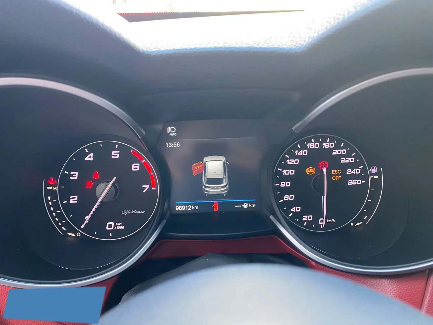 2017 ALFA ROMEO thumbnail 4