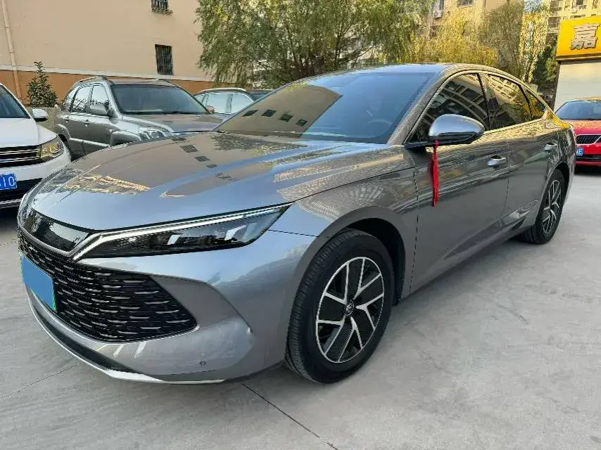 2024 BYD QinL 1.5L 101HP L4 E-CVT PHEV 15.87KWH