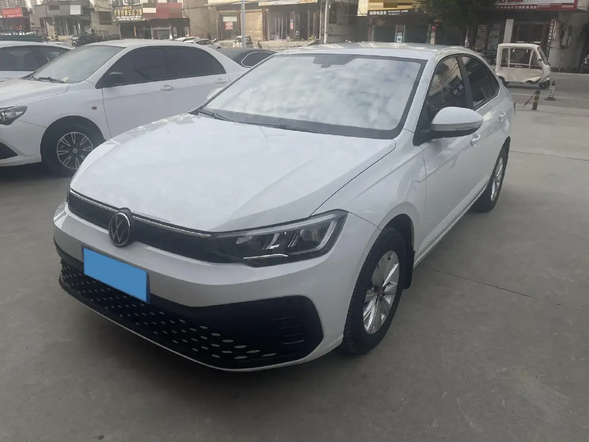 2023 Volkswagen Lavida 1.5L 110HP L4 5MT