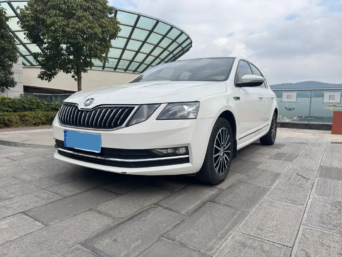 2019 Skoda Octavia 1.2T 116HP L4 7DCT