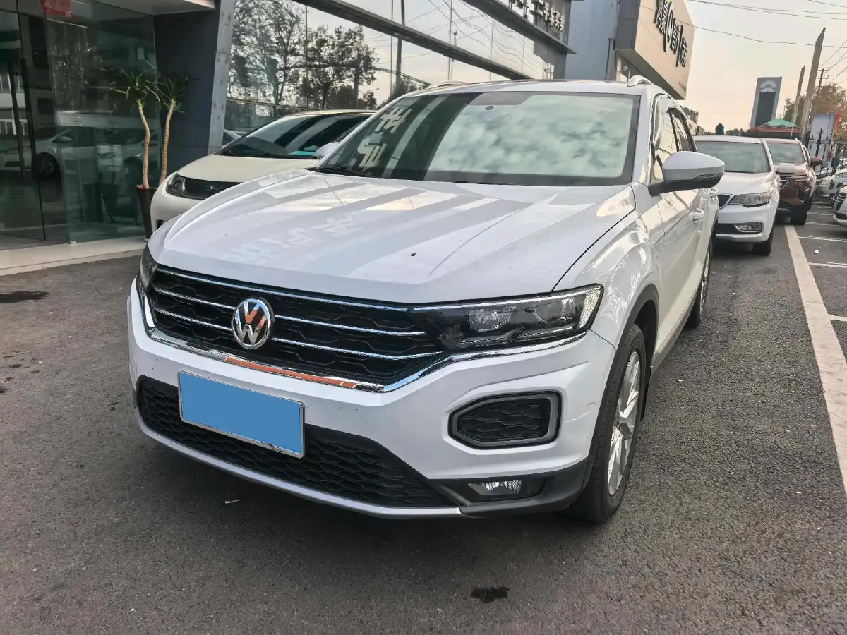 2019 Volkswagen T-Roc 1.4T 150HP L4 7DCT