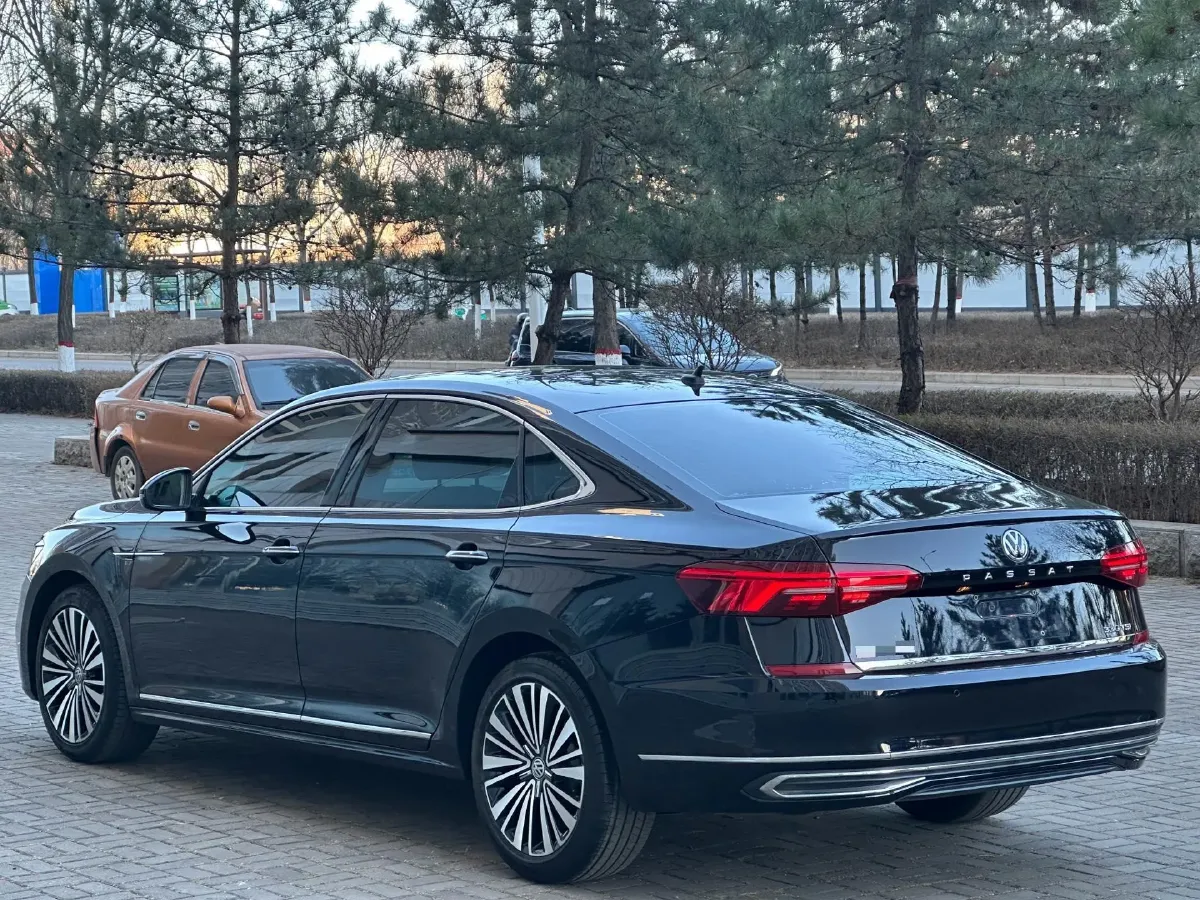 2019 Volvo V40 1.5T 152HP L4 6AT,autocango,china used car exporter,china ev exporter,chinese used car exporter,chinese used ev exporter