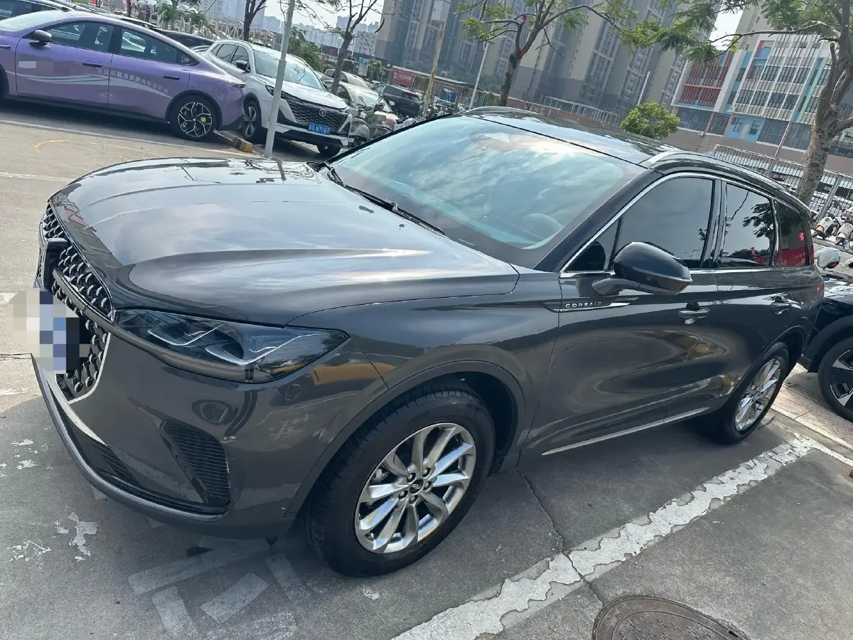 2023 Lincoln Corsair 2.0T 261HP L4 8AT