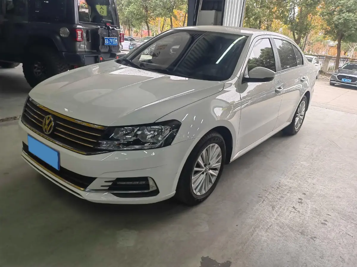 2019 Citroen C4L 1.2T 136HP L3 6AT