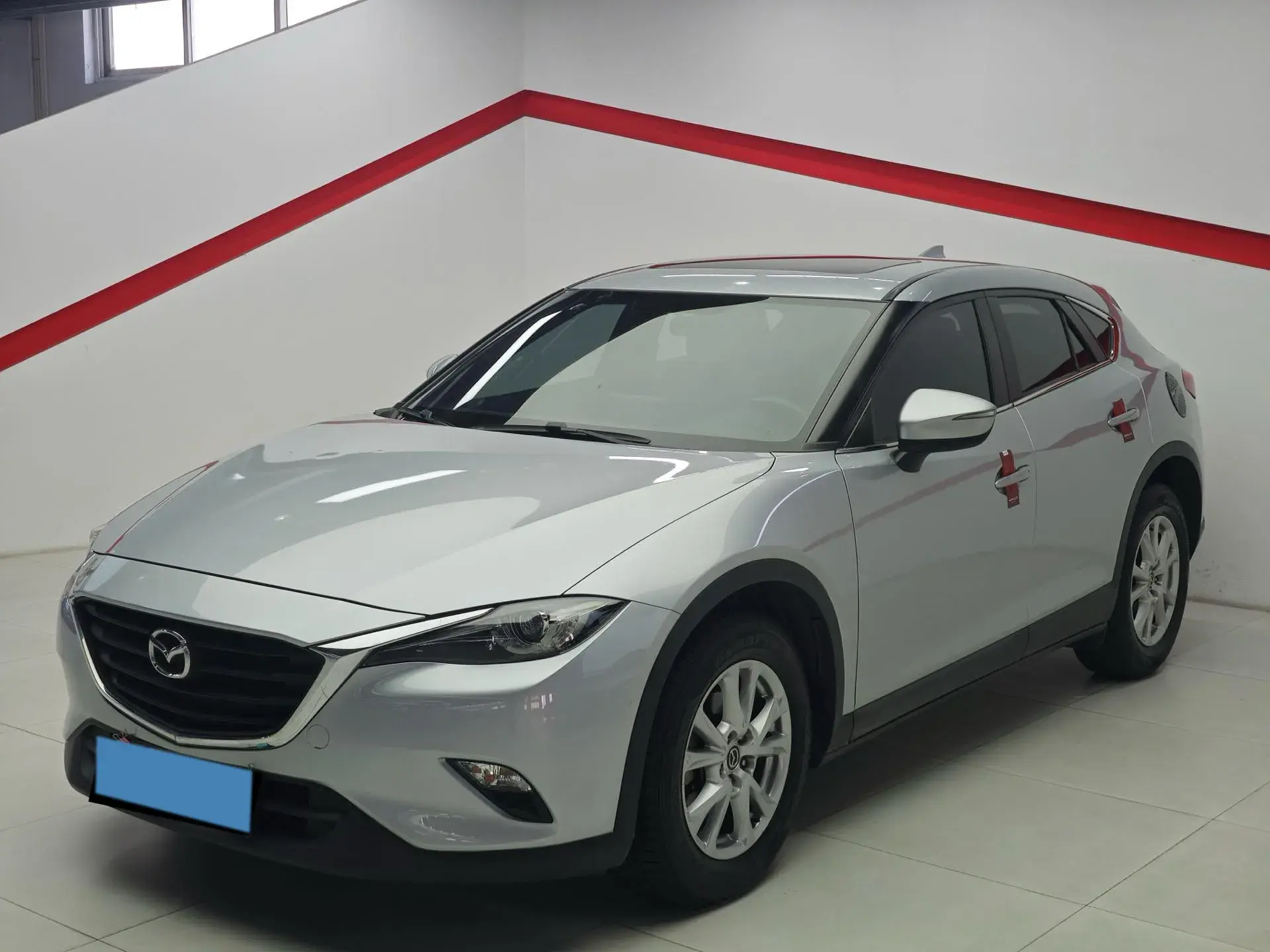 2018 MAZDA CX-4 view 1
