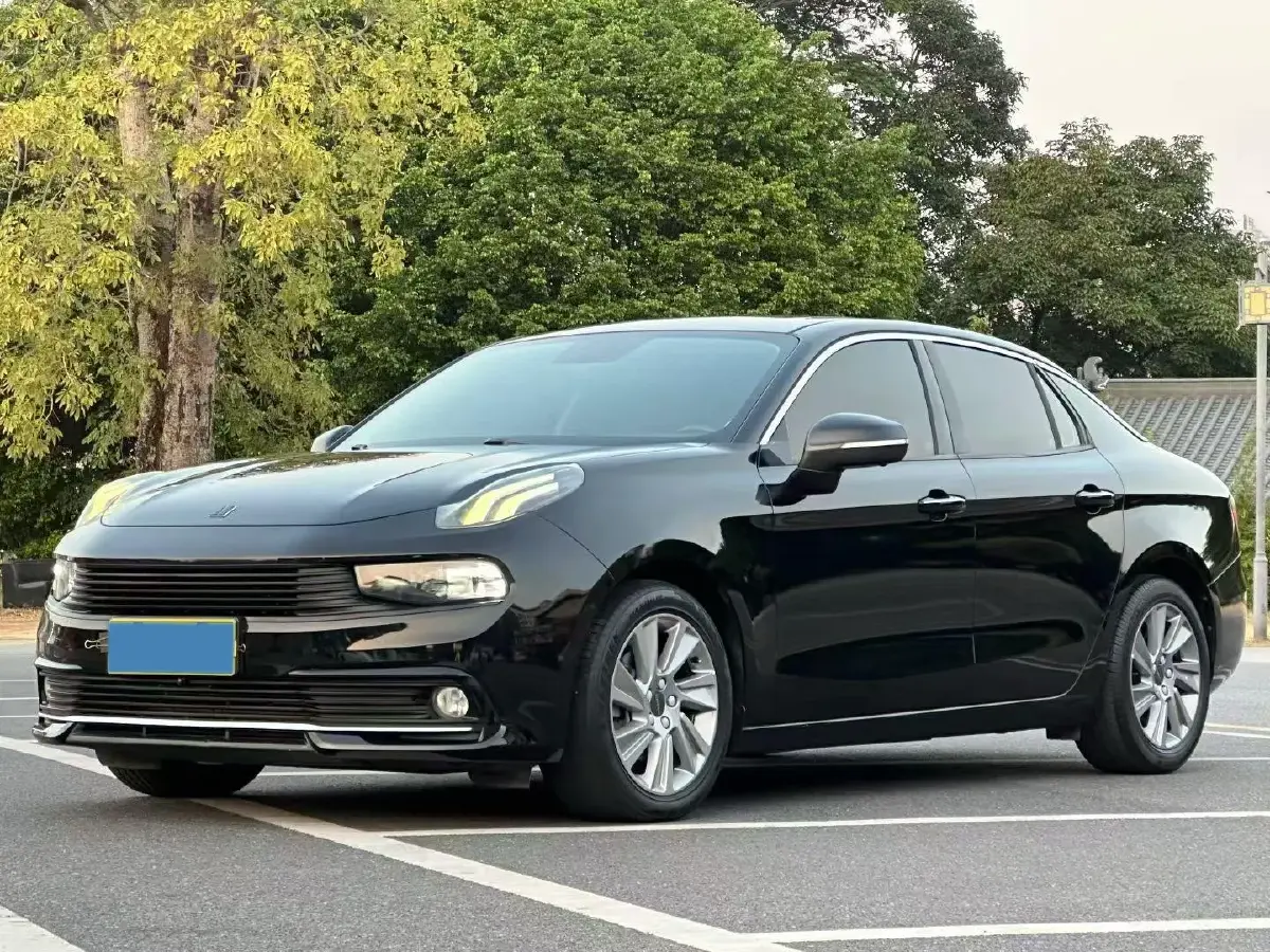 2018 LYNK&CO 03 1.5T 180HP L3 7DCT