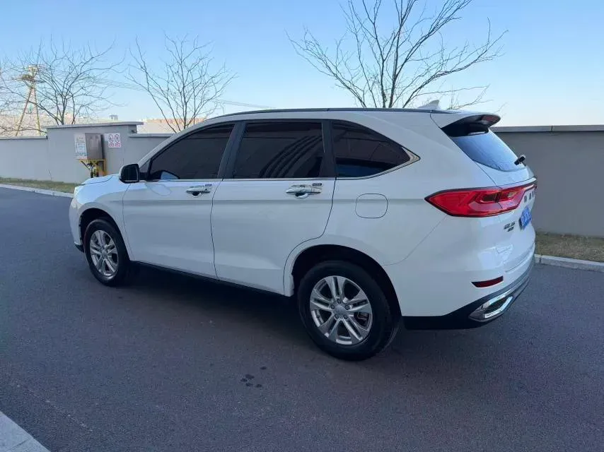 2023 Haval M6 1.5T 150HP L4 7DCT,autocango,china used car exporter,china ev exporter,chinese used car exporter,chinese used ev exporter