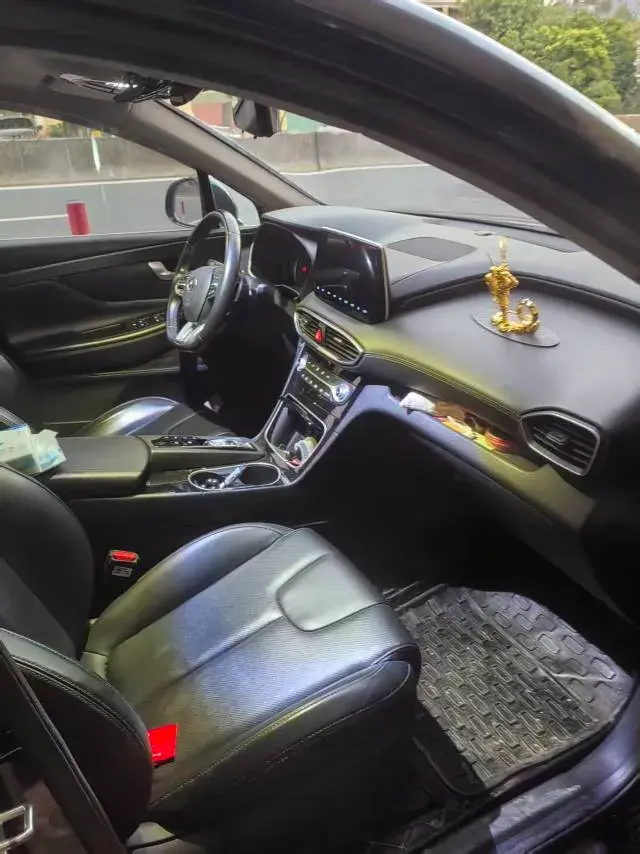 2021 TOYOTA RAV4 thumbnail 4