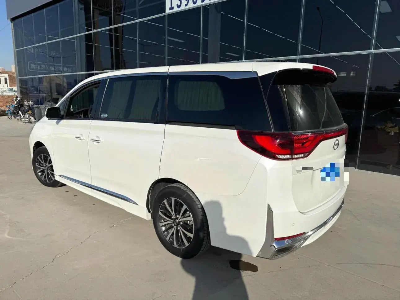 2021 GAC TRUMPCHI thumbnail 4