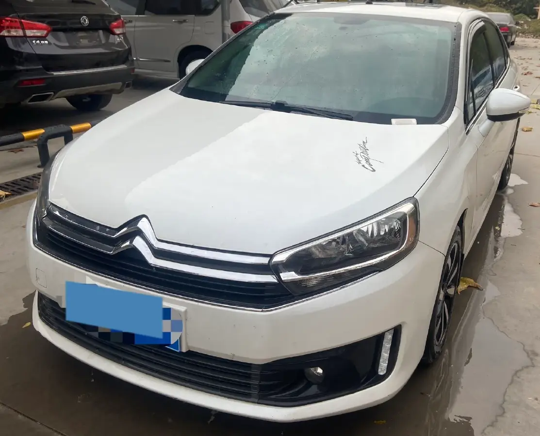 2018 Citroen C4 C-Quatre 1.6L 117HP L4 6AT