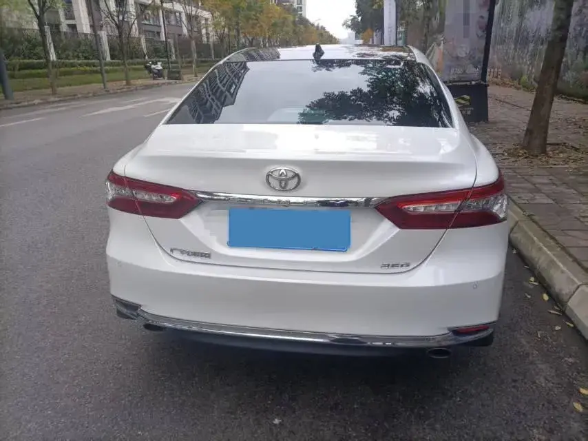 2023 TOYOTA CAMRY thumbnail 4