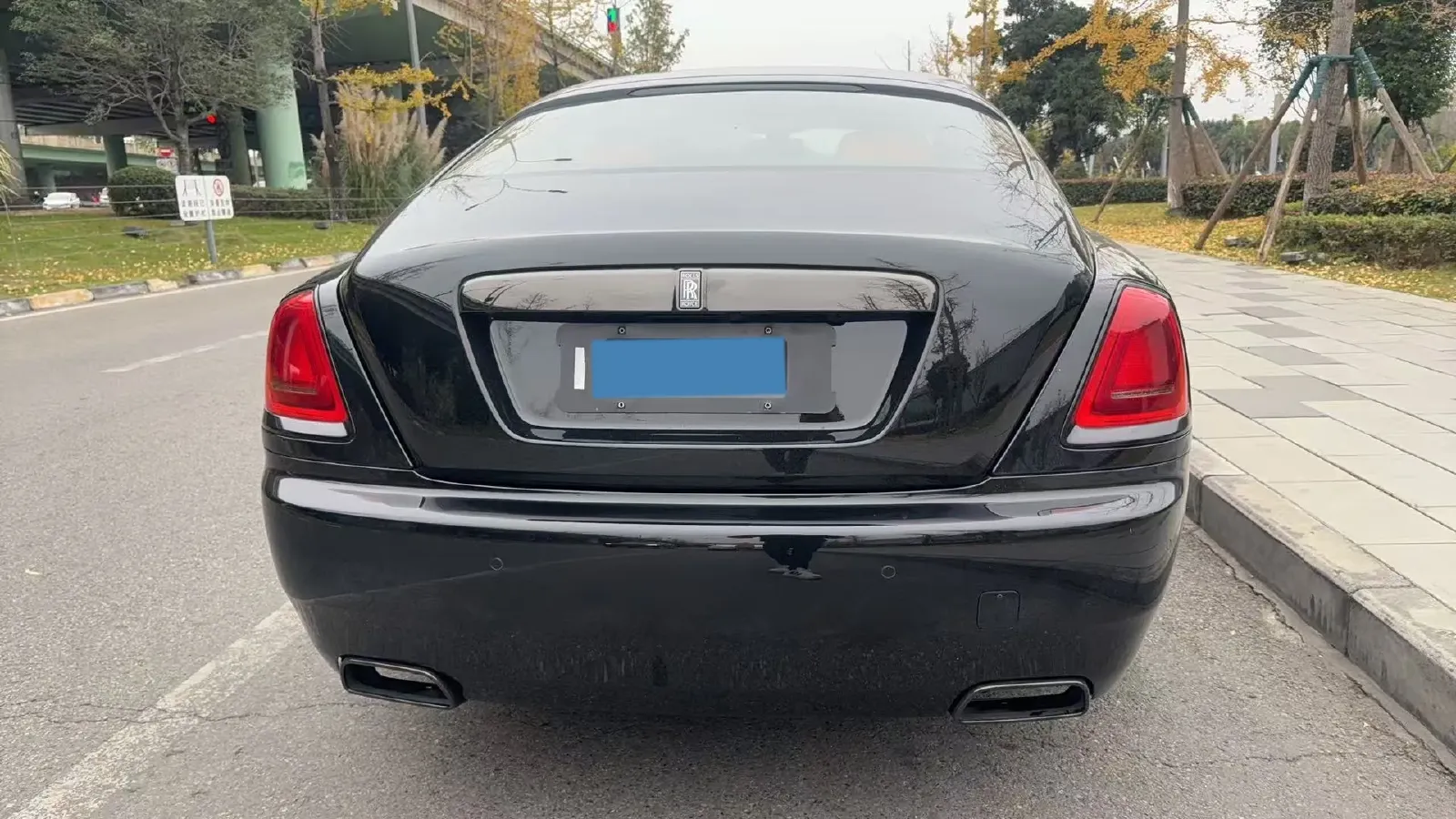 2018 Rolls-Royce Wraith 6.6T 632HP V12 8AT,autocango,china used car exporter,china ev exporter,chinese used car exporter,chinese used ev exporter