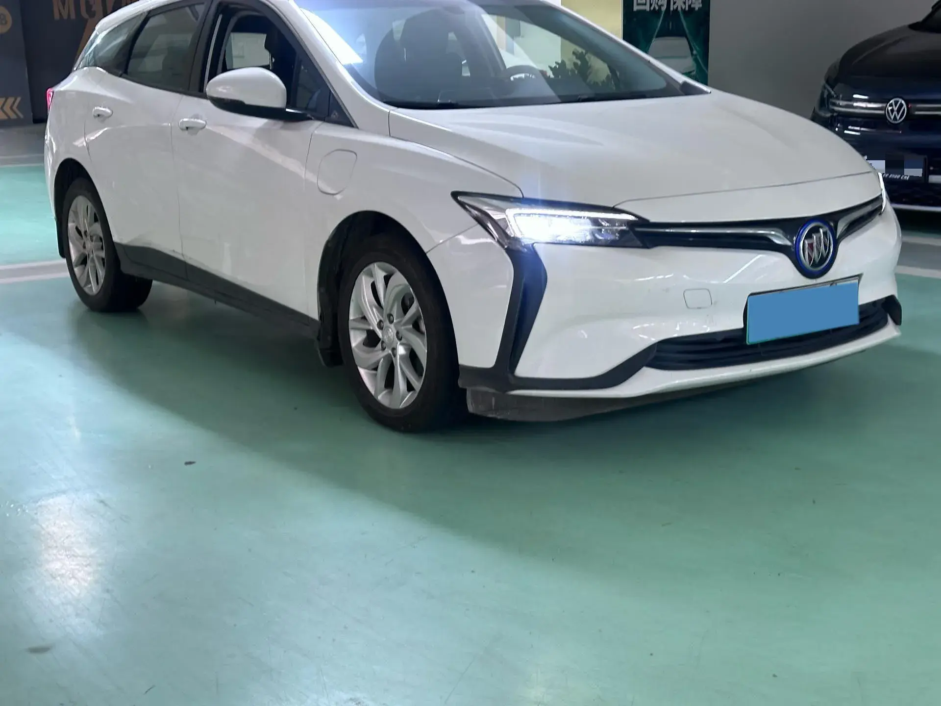 2022 BUICK ENVISTA thumbnail 2