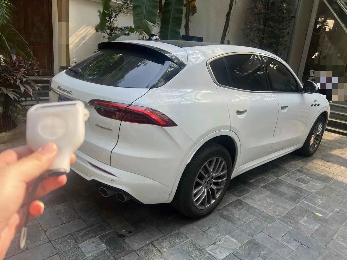 2023 Maserati Grecale 2.0T 300HP L4 8AT,autocango,china used car exporter,china ev exporter,chinese used car exporter,chinese used ev exporter