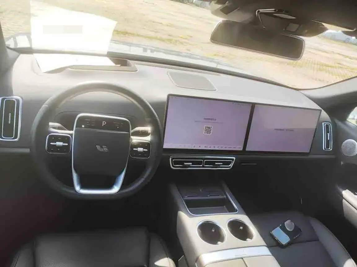 2024 Ford Bronco 2.3T 275HP L4 10AT,autocango,china used car exporter,china ev exporter,chinese used car exporter,chinese used ev exporter