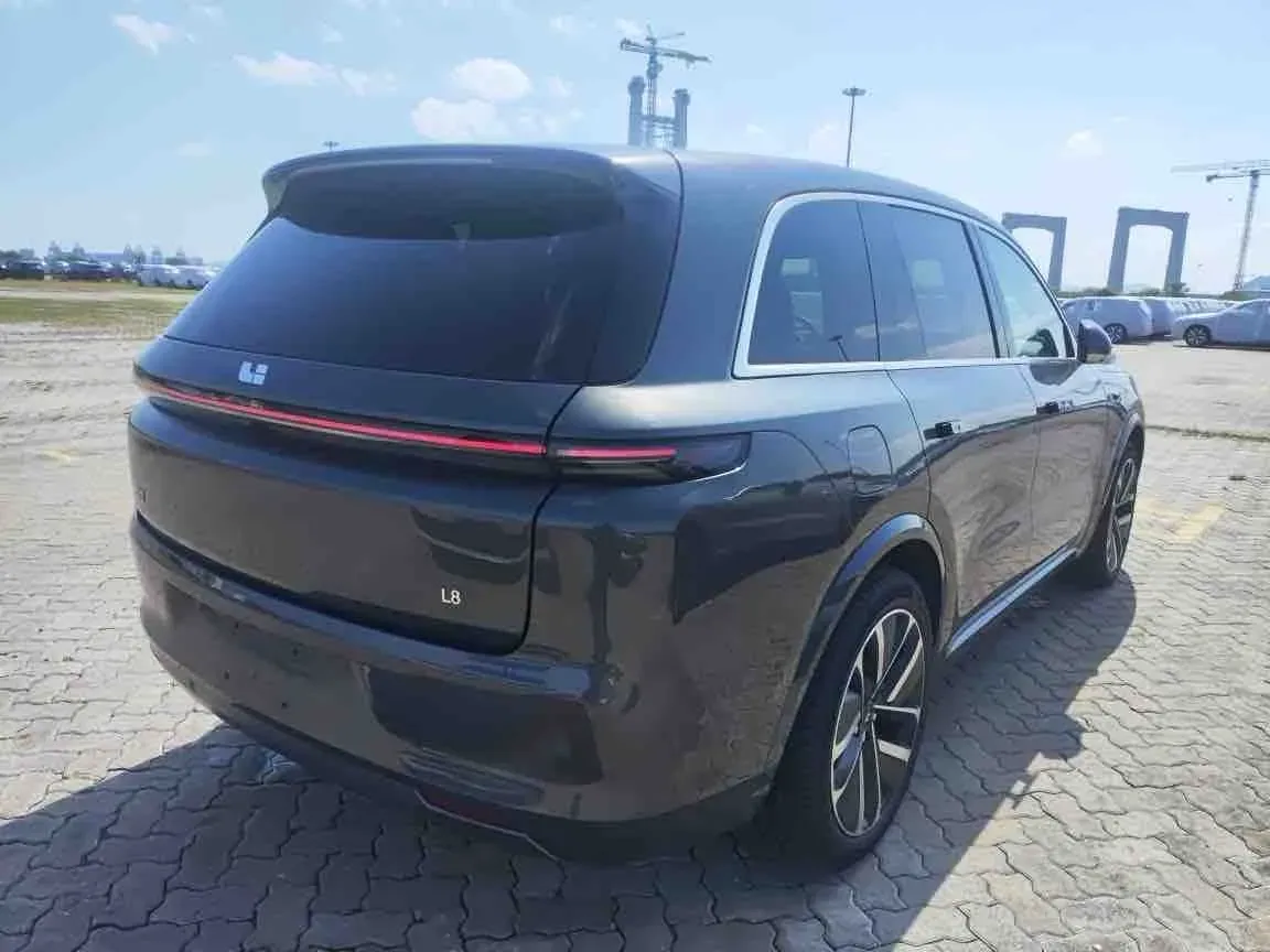 2024 Ford Bronco 2.3T 275HP L4 10AT,autocango,china used car exporter,china ev exporter,chinese used car exporter,chinese used ev exporter