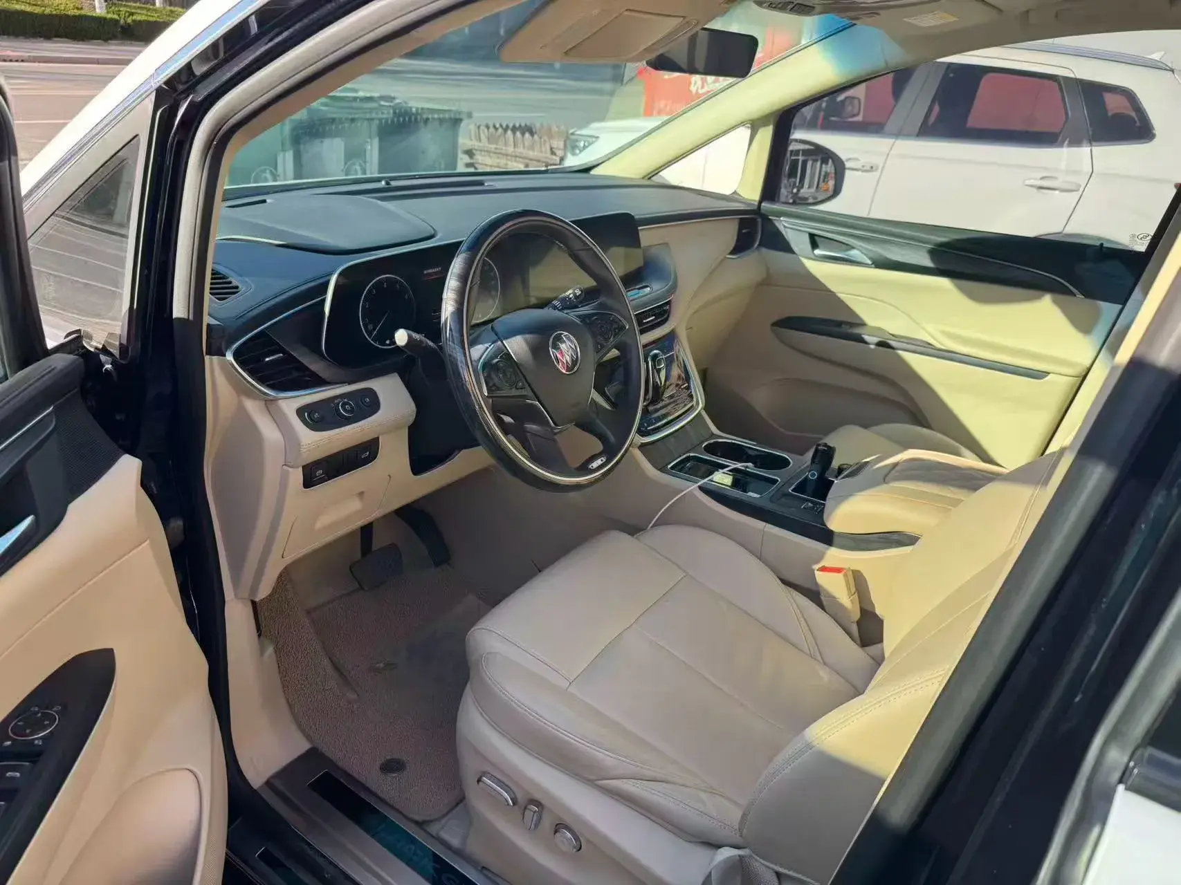 2022 BUICK GL8 thumbnail 2