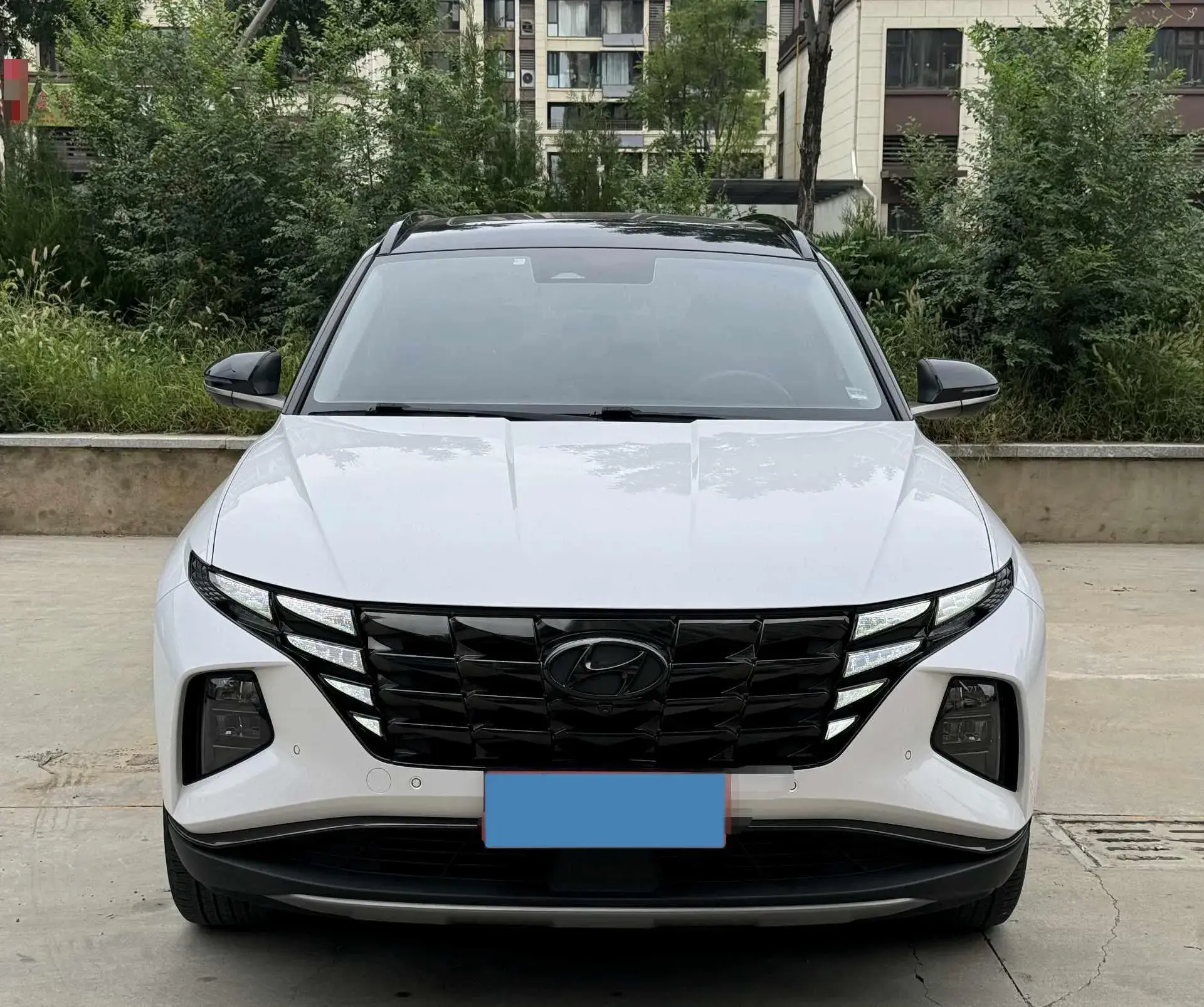2022 HYUNDAI TUCSON thumbnail 2