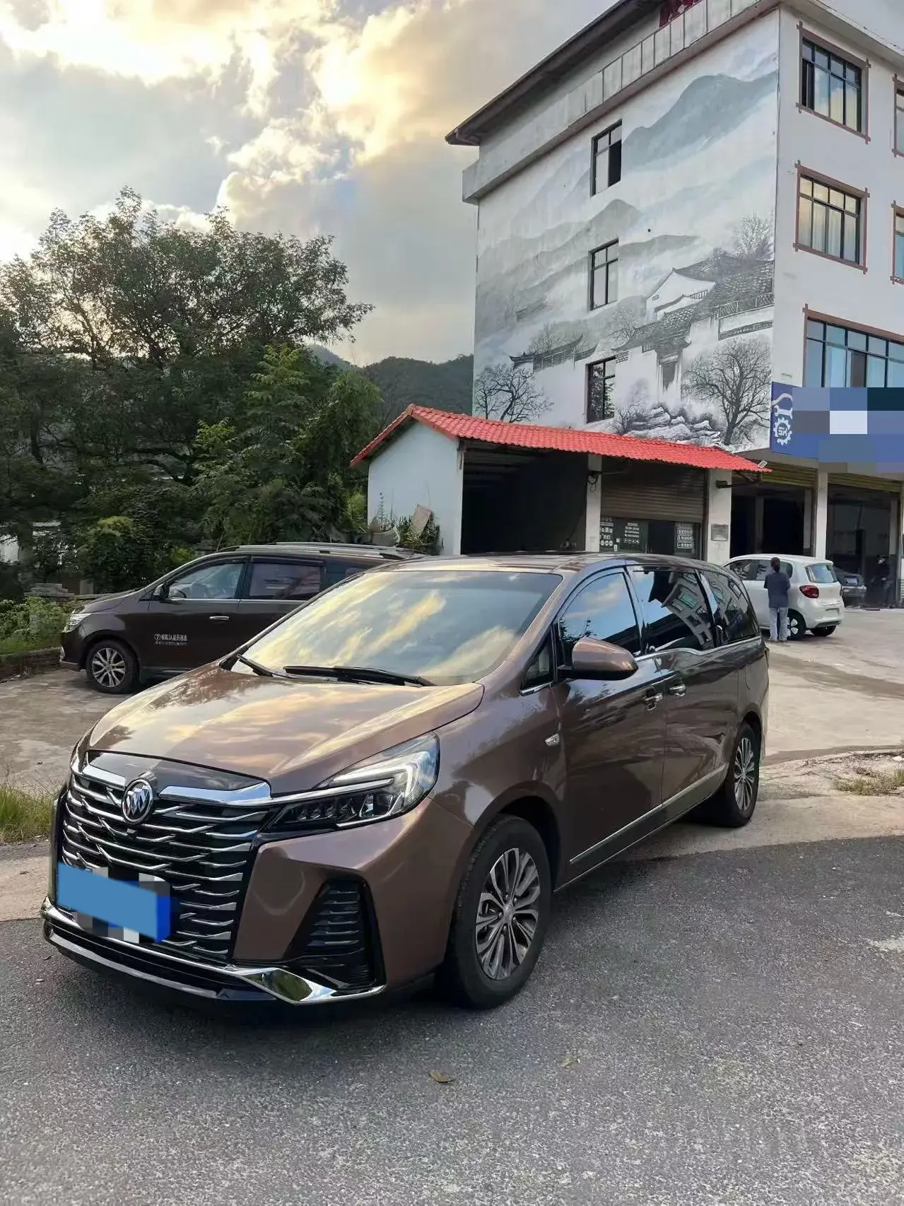 2021 BUICK GL8 view 1