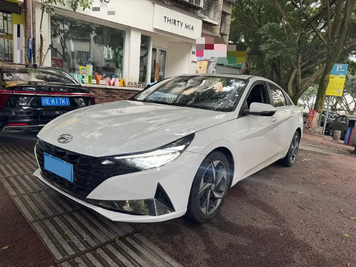 2021 Hyundai Elantra 1.5L 115HP L4 CVT