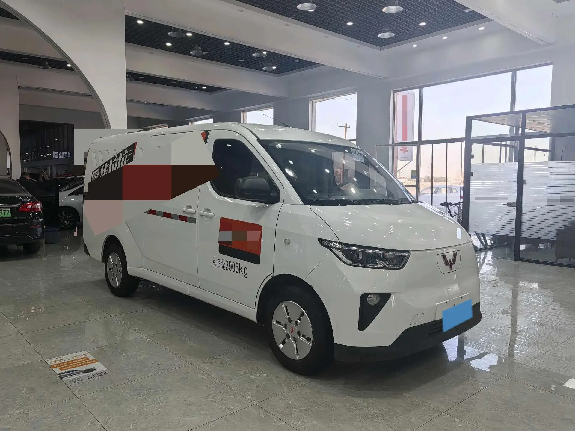 2024 WULING YANGGUANG thumbnail 3