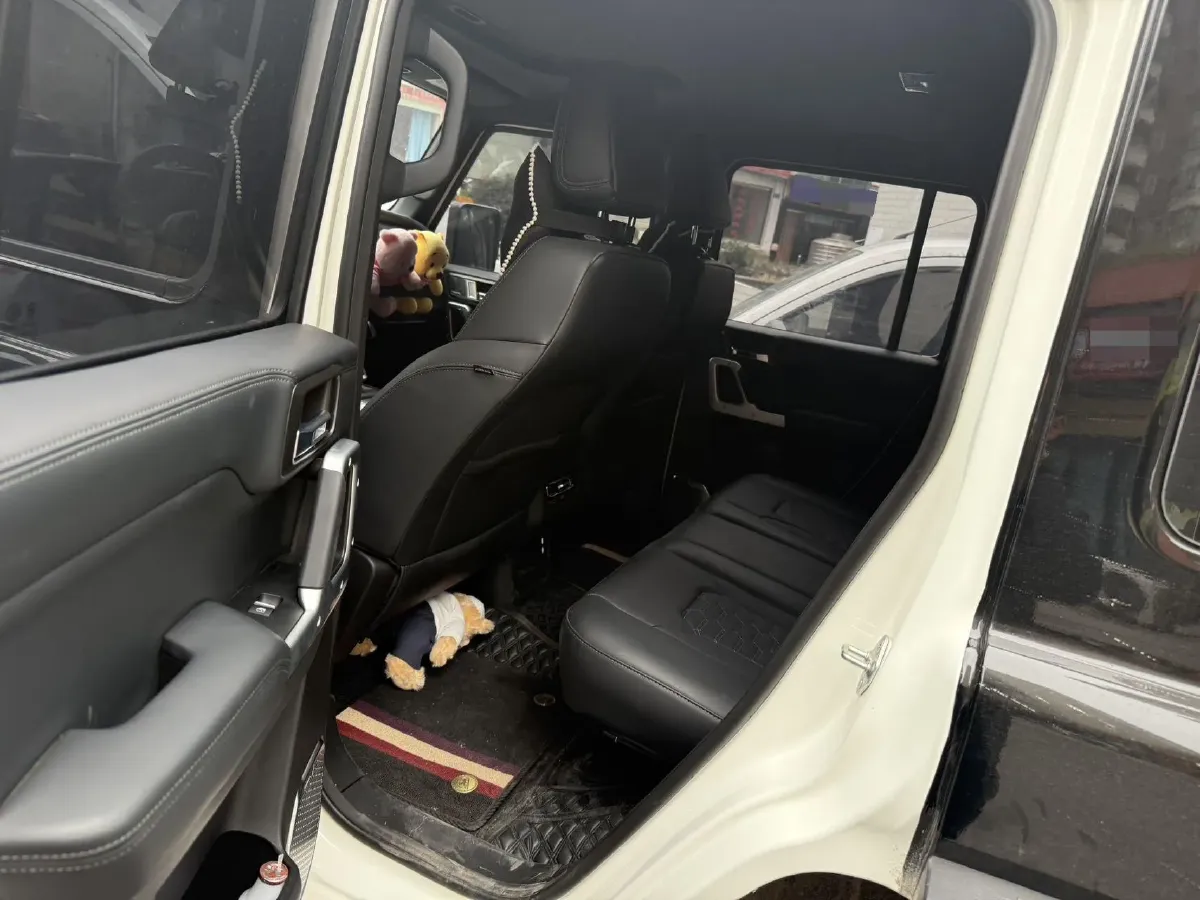 2024 212 212 T01 2.0T 252HP L4 8AT,autocango,china used car exporter,china ev exporter,chinese used car exporter,chinese used ev exporter