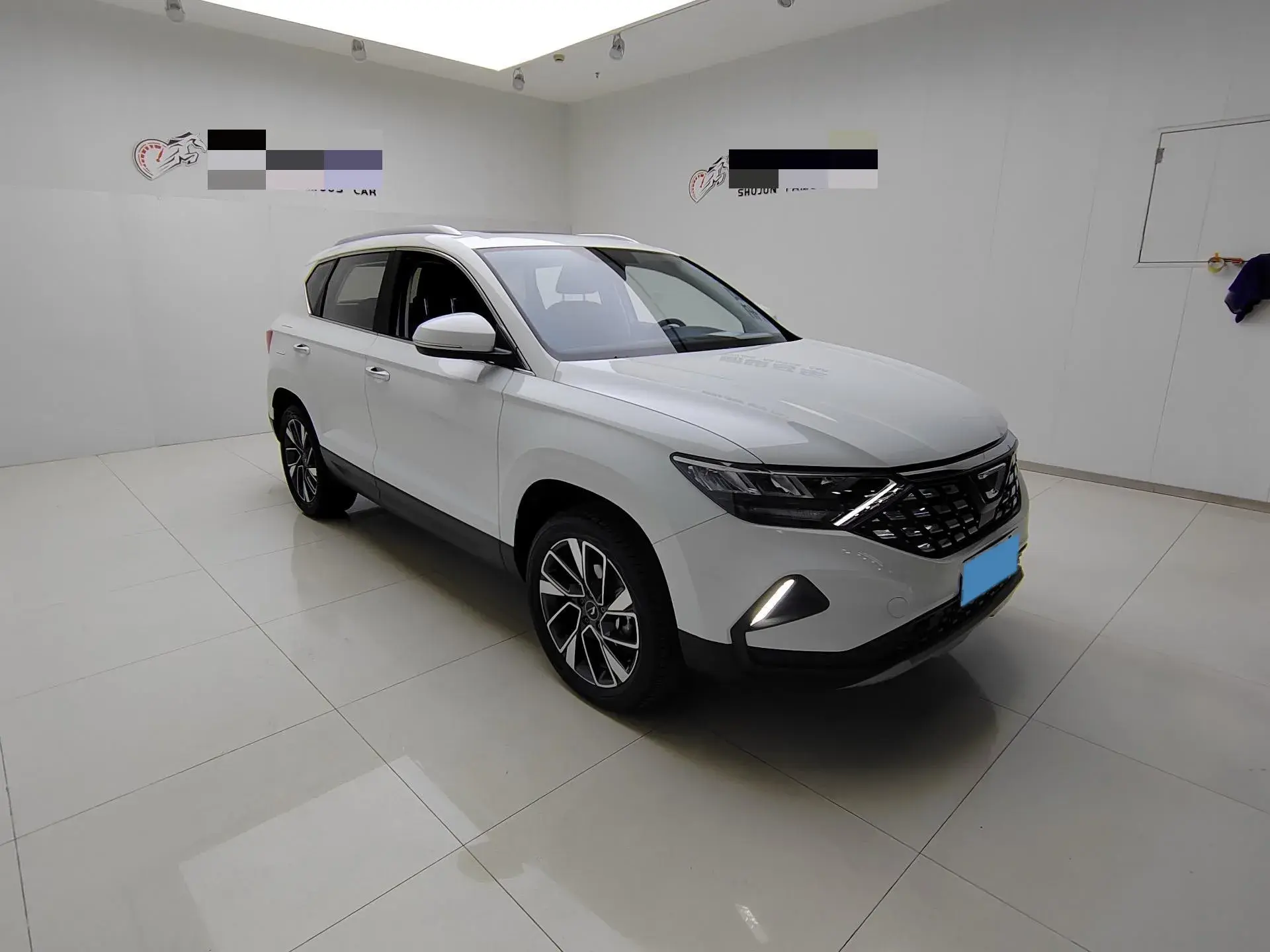 2019 JETTA VS5 thumbnail 3