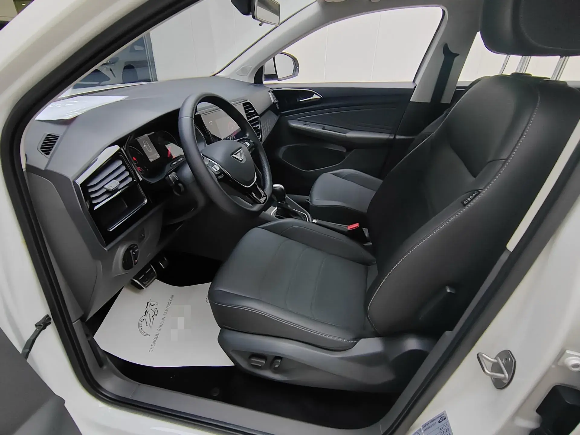 2019 JETTA VS5 thumbnail 4