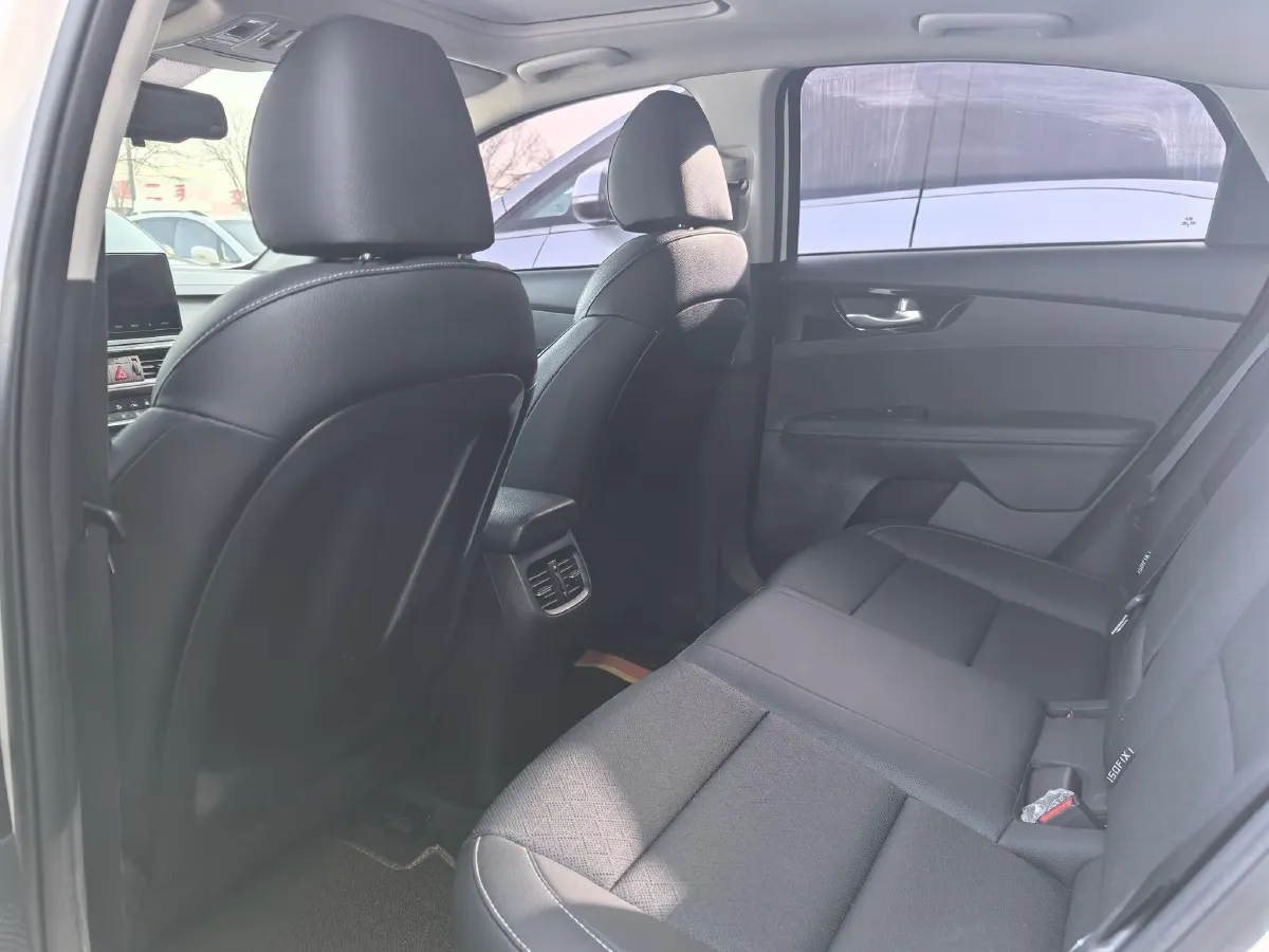 2020 Kia K3 1.5L 115HP L4 CVT,autocango,china used car exporter,china ev exporter,chinese used car exporter,chinese used ev exporter