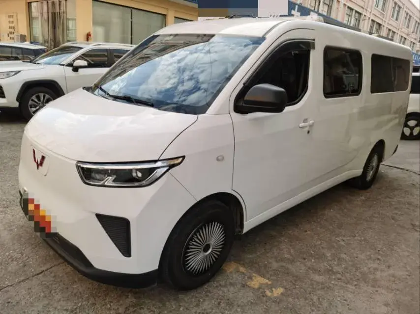 2024 WULING YANGGUANG view 1