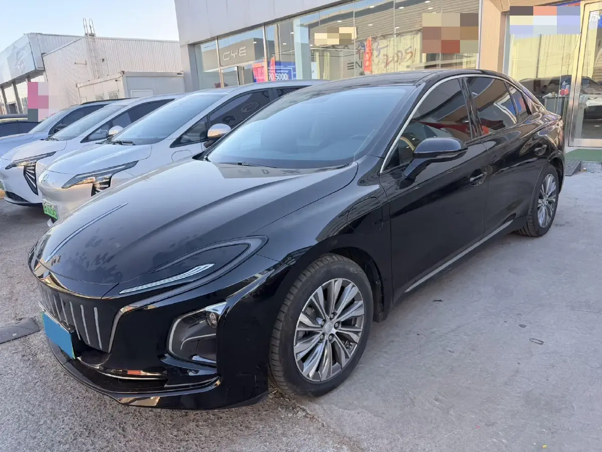 2024 HongQi E-QM5 BEV 60KWH