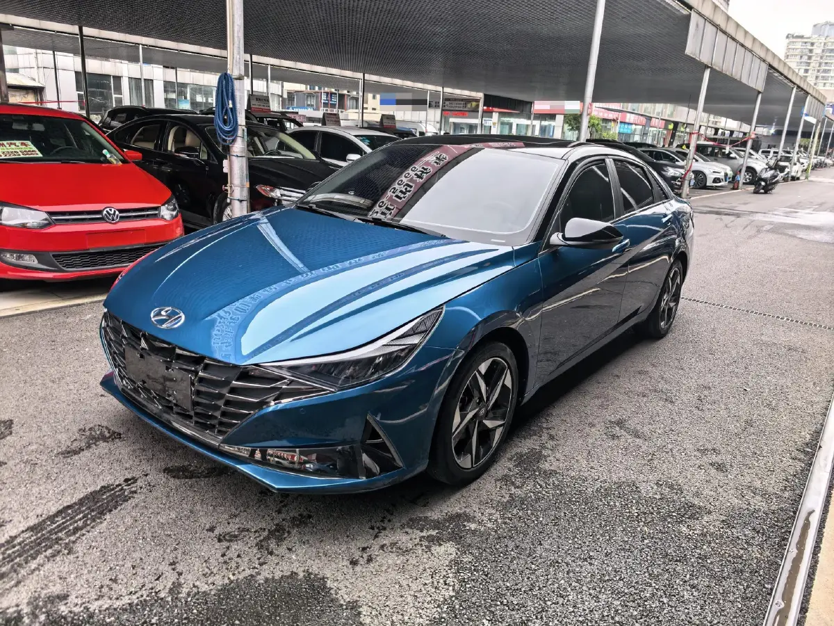2021 Hyundai Elantra 1.5L 115HP L4 CVT