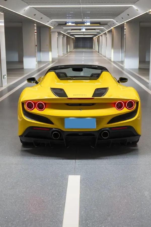 2020 Ferrari F8 3.9T 720HP V8 7DCT,autocango,china used car exporter,china ev exporter,chinese used car exporter,chinese used ev exporter