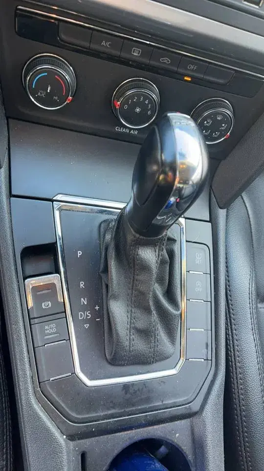 2018 VOLKSWAGEN LAMANDO thumbnail 4