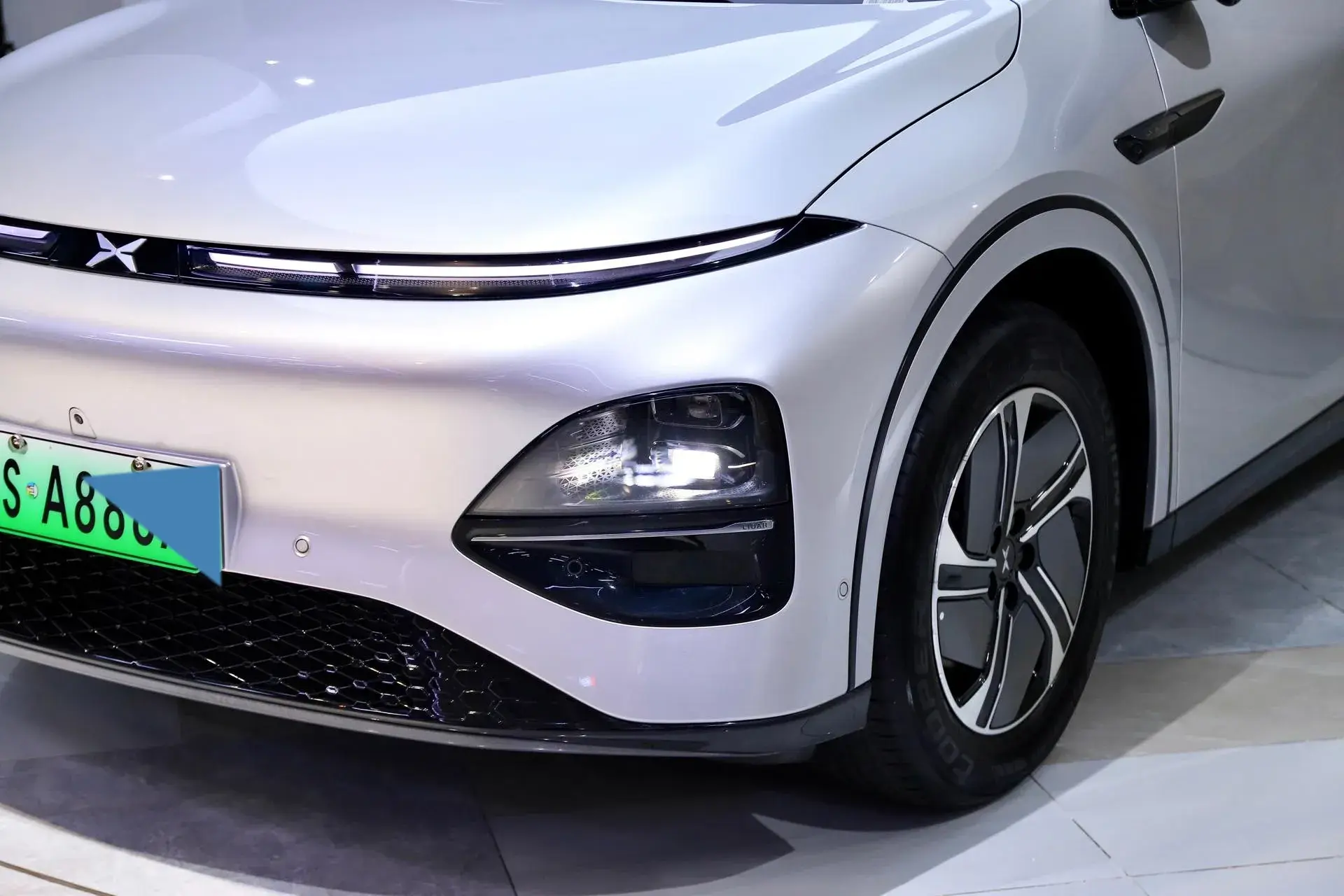 2023 XPENG G6 thumbnail 2